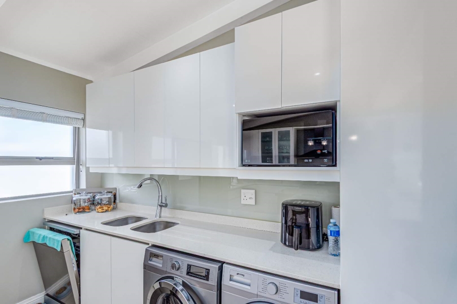 3 Bedroom Property for Sale in Brenton On Sea Western Cape